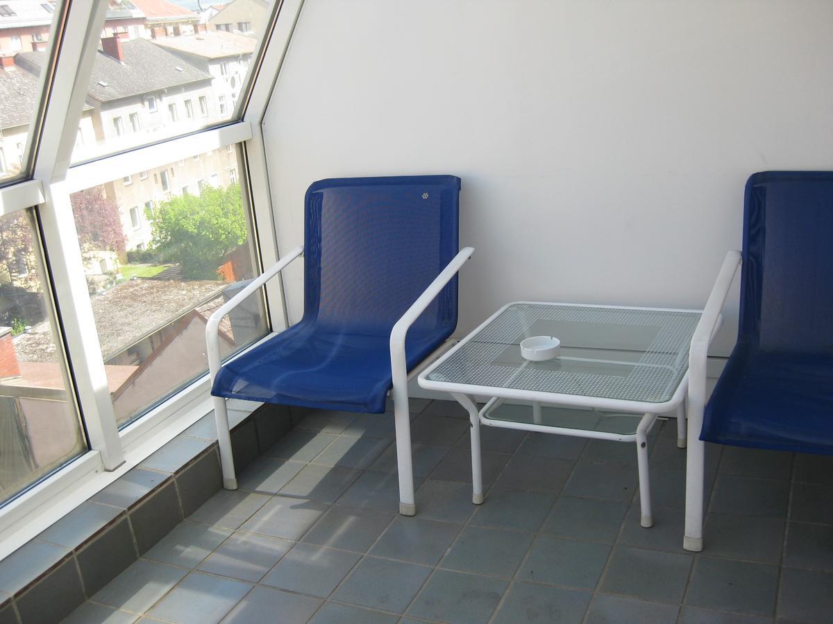 Dom Hotel Linz Ngoại thất bức ảnh