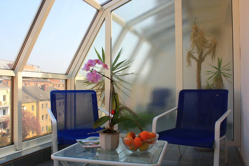 Dom Hotel Linz Ngoại thất bức ảnh